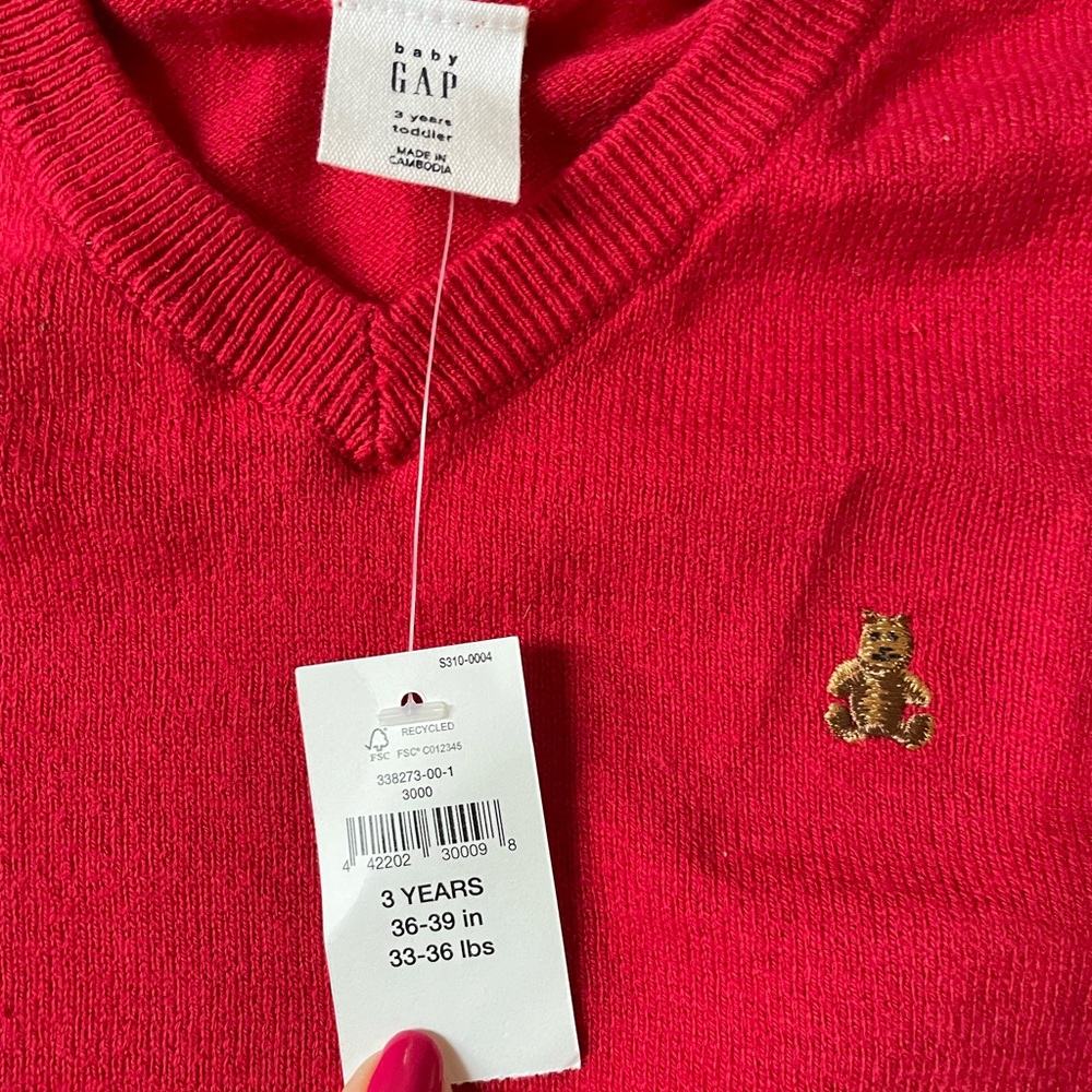 GAP Red V-Neck Sweater